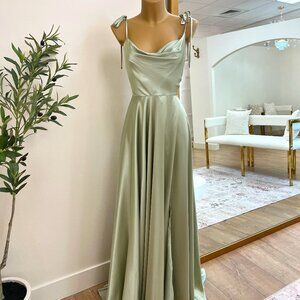 Adri Dress | Sage BD104